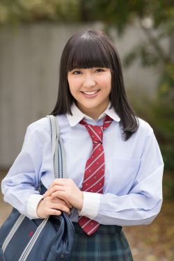 雾岛里绪菜